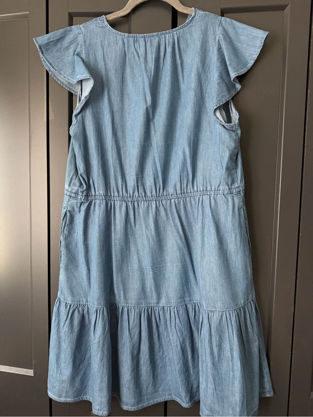 GAP Women’s Light Blue Chambray Dress with Tie Waist, size M, like new - Picture 4 of 7